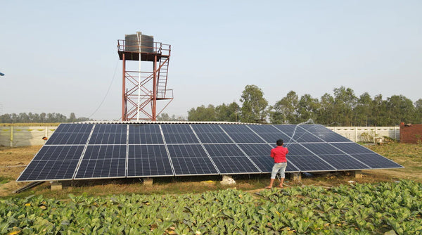 How Often Should Solar Panels be Cleaned to Maximize their Output?